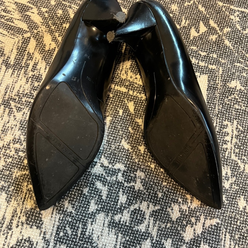 Black Pump - image 3